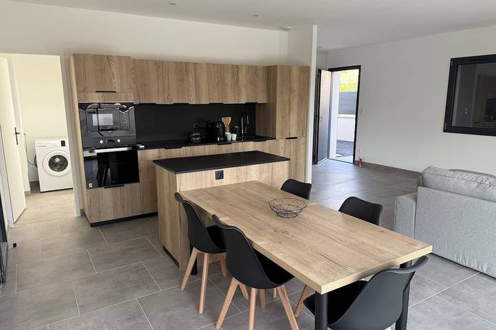 Villa pour 4 personnes à Vallon-Pont-d'Arc