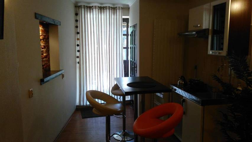 Apartament wakacyjny dla 3 osób, z ogród i taras w Jelenia Góra