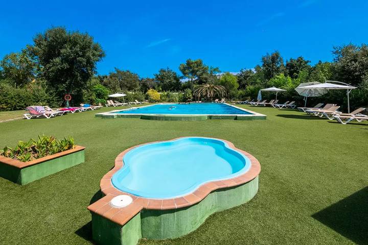 Mobil home pour 6 personnes, avec terrasse et piscine à Vall-llobrega - 2