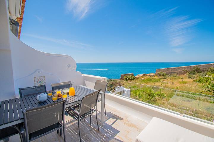 Location de vacances pour 7 personnes, avec piscine et balcon à Carvoeiro - 2