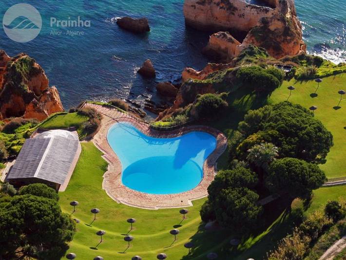 Vivendas de férias para 3 pessoas, com Varanda e Terraço e ainda Jardim and Piscina infantil em Praia da Prainha