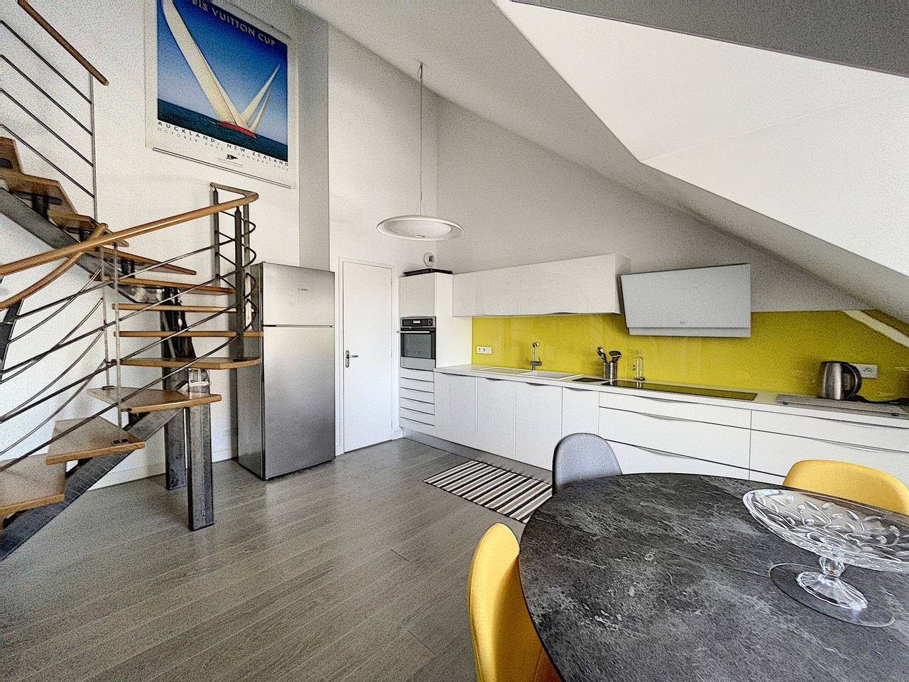 Apartamento entero, Dúplex de lujo en el centro con parking, cerca del puerto y la playa in Granville, Côte de la Déroute