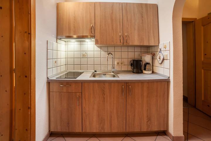 Entire apartment, Apartment ‘Sonnenparadies 4’ with Mountain View, Wi-Fi & Garden in Quellenhof, St. Martin in Passeier