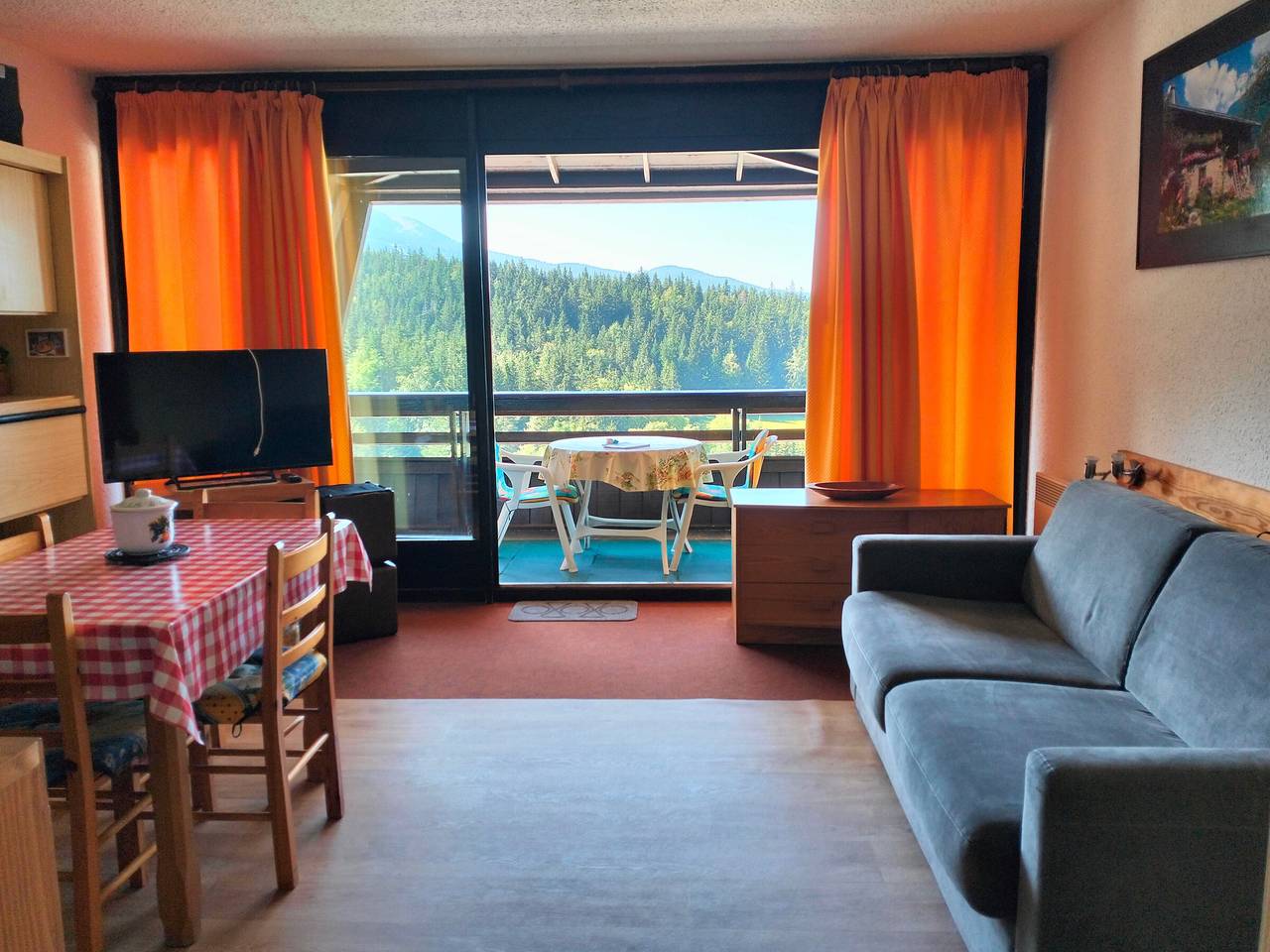 Estudio entero, Estudio cómodo en Glovettes, a pie de pistas in Villard-de-Lans, Parc naturel régional du Vercors