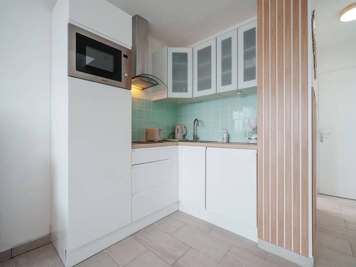 Gîte pour 6 personnes, avec terrasse, adapté aux familles dans Plage du Môle - 2