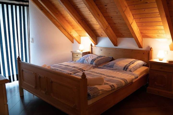 Ferienwohnung für 6 Personen, mit Pool und Garten sowie Balkon und Sauna in Hilders - 4