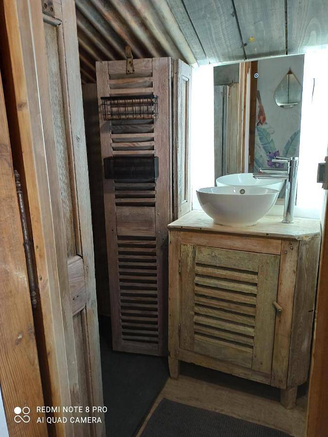 Location de vacances pour 2 personnes, avec vue ainsi que piscine et jardin à Cléon-d'Andran - 3