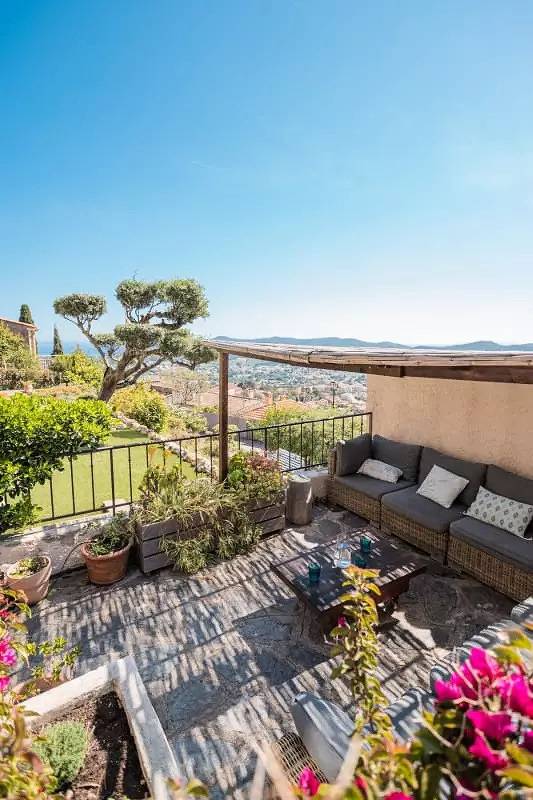 Villa pour 6 personnes, avec vue et terrasse à Bormes-les-Mimosas - 2