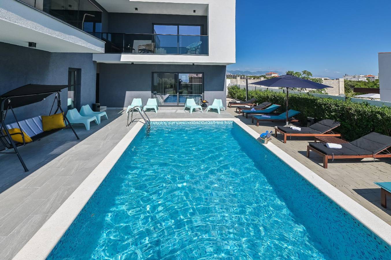 Holiday house with private pool for 16 persons approx. 160 m² in Novalja, Dalmatia (Dalmatian islands) in Novalja, Pag