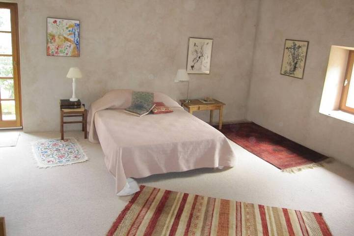 Gîte pour 8 personnes, avec jardin à Saint-Pantaléon - 3