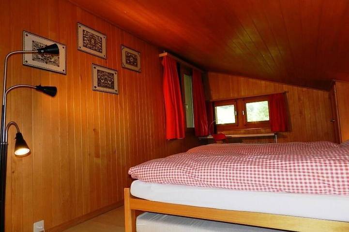 Ganze Wohnung, La Sarine 324 Appartement/Fewo, Dusche oder Bad, Wc 6-Bettwohnung in Gstaad, Saanen