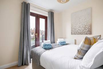 Holiday Home for 6 People in Poole, Poole Harbour, Photo 4