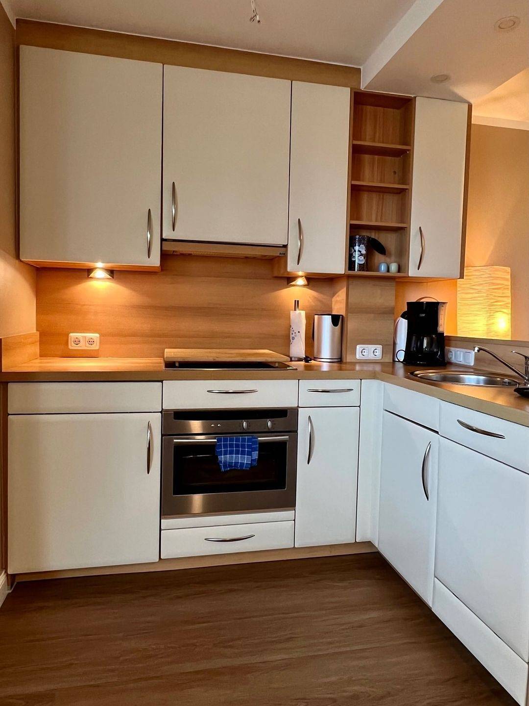 Ganze Wohnung, Meeresrauschen inklusive! in Grömitz, Ostholstein