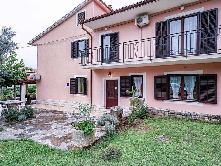 Ferienhaus für 6 Personen, mit Garten, mit Haustier