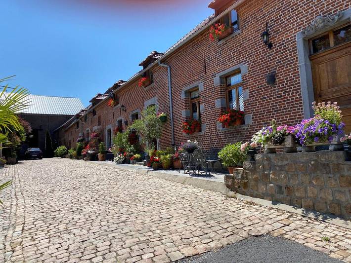 Gîte pour 4 personnes, avec Terrasse ainsi que Jardin et Vue dans Frasnoy