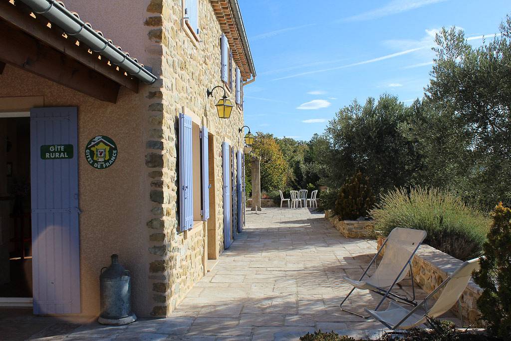 Bastide Saint-Pierre in Cruis, Forcalquier region
