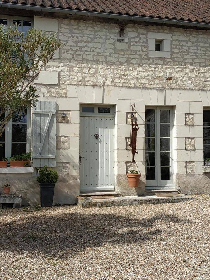 Chambre d’hôte pour 2 personnes, avec Terrasse et Jardin ainsi que Piscine et Vue