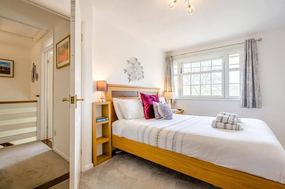 3 Bed in Wareham (oc-dc017) in Lulworth Cove, Dorset