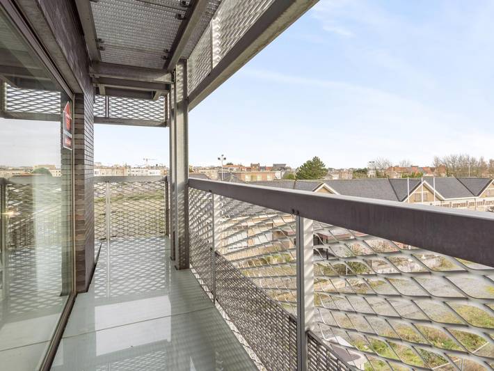 Location de vacances pour 3 personnes, avec piscine et terrasse à Blankenberge - 3