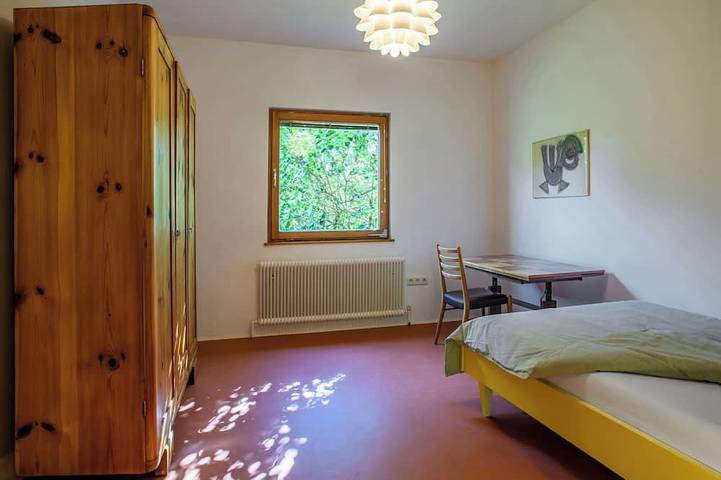 Liebevoll renovierter 60er-Jahre Bungalow im Wienerwald nahe Wien in Breitenfurt bei Wien, Bezirk Mödling