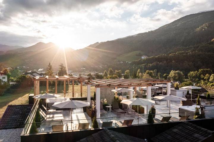 Hôtel pour 4 personnes, avec vue et jardin ainsi que sauna et piscine à Chiusa - 2