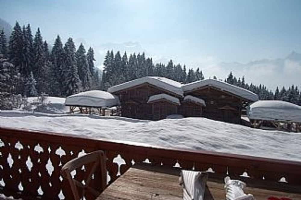 Appartement entier, Appartement plein sud avec vue spectaculaire sur les montagnes in Villars-sur-Ollon, Ollon (Villars-sur-Ollon)