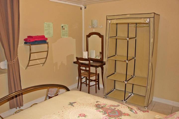 Chambre d’hôte pour 2 personnes, avec jardin dans Saint-Amand-Montrond - 3
