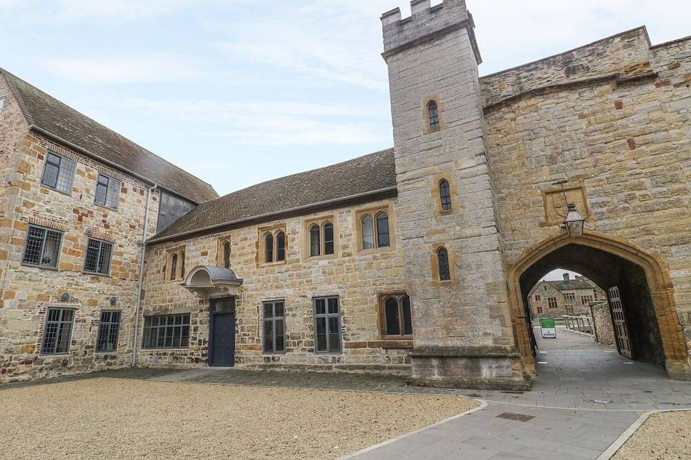 Maison du Château, Taunton in Taunton, Somerset