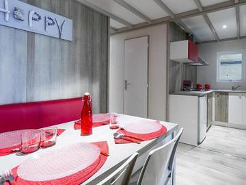 Chalet pour 4 Personnes dans Saint-Martin-Lars-en-Sainte-Hermine, Fontenay-le-Comte, Photo 3