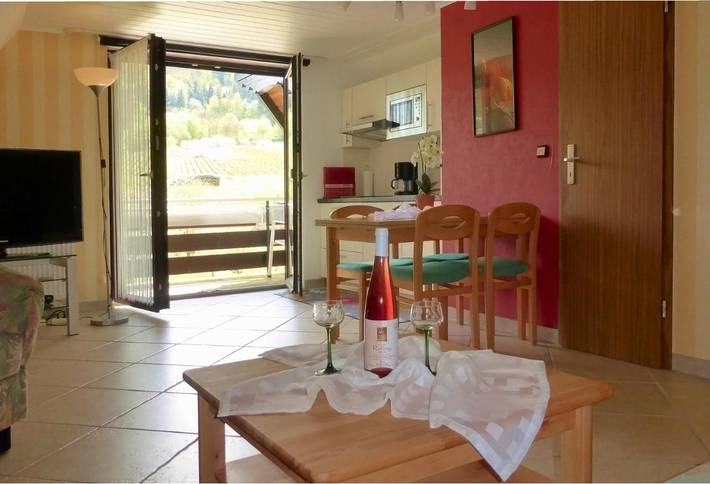 Gîte pour 2 personnes, avec vue et jardin à Ernst - 3