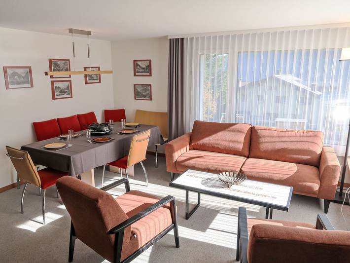 Ferienhaus für 6 Personen, mit Ausblick und Garten sowie Terrasse in Graubünden - 2