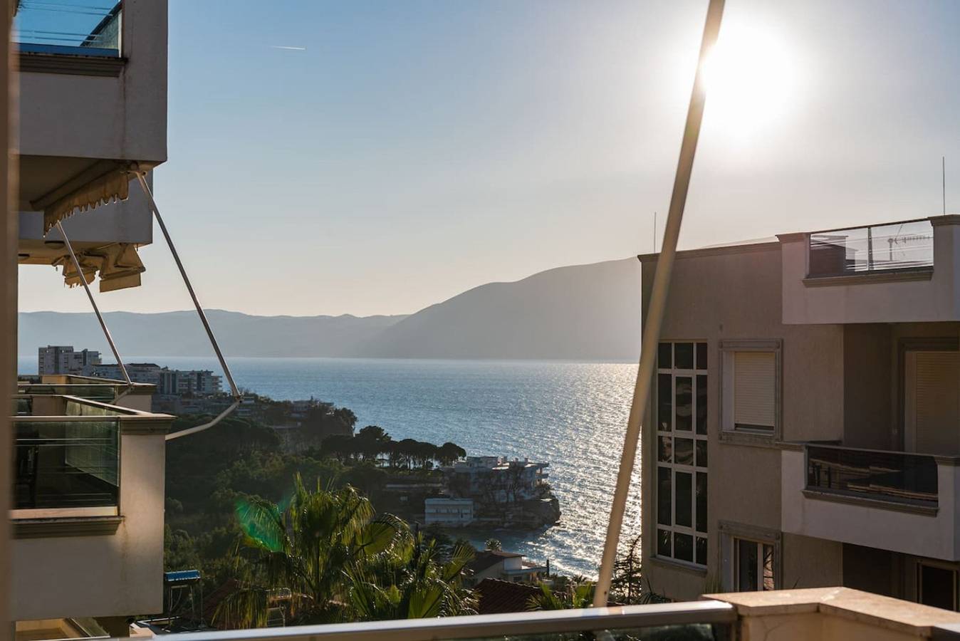 Apartamento entero, Amazing Canvas by the Sea | Wifi & Free Parking in Vlorë (Ciudad), Vlorë