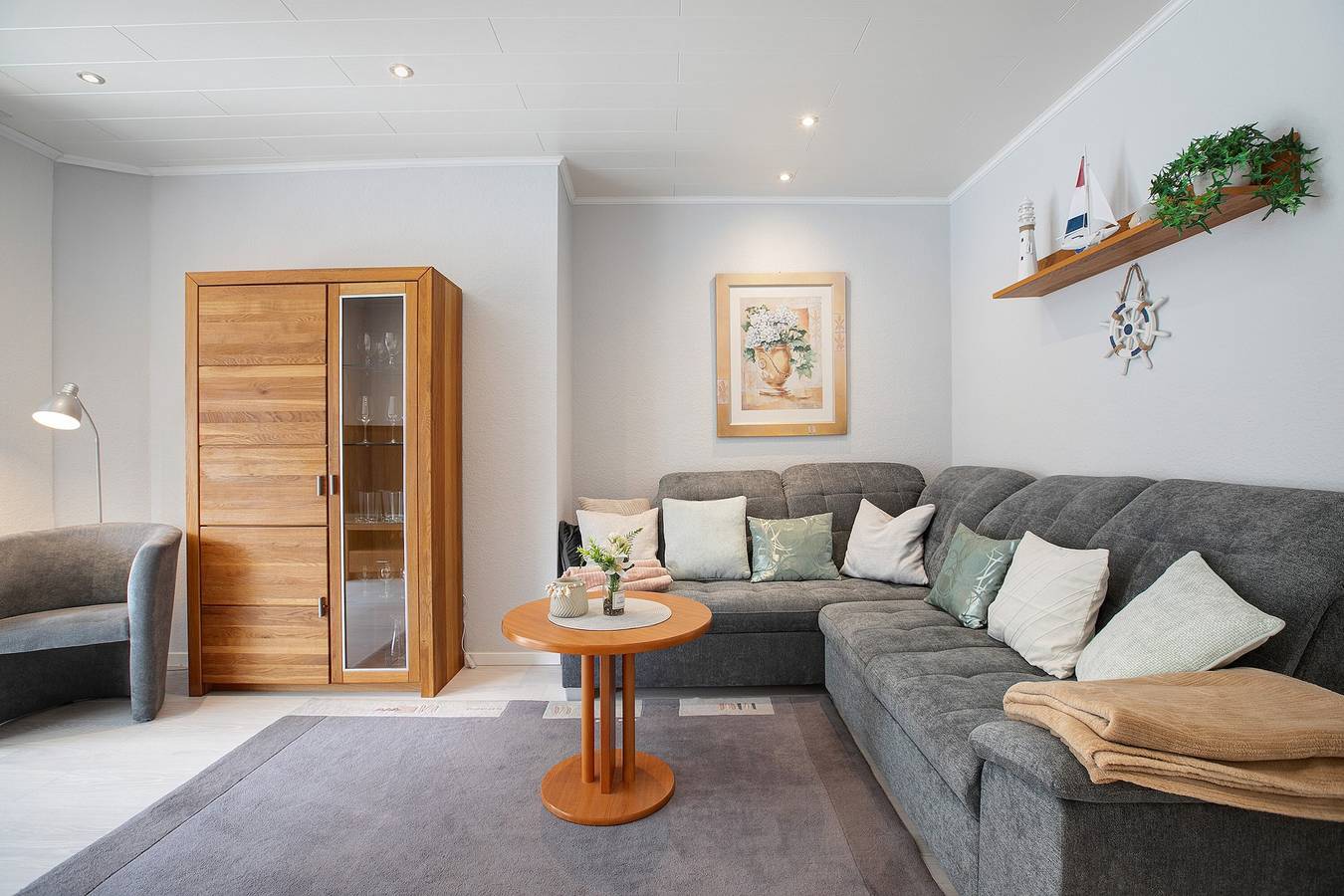 Entire apartment, Apartment 'Sabrina' with Private Terrace and Wi-Fi in Büsum, Nordseeküste