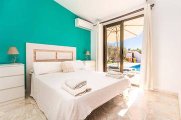 Villa in Alaior Gemeinde, Menorcas Küste für 4 