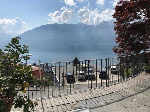 Ganze Wohnung, Apartment - Ground Floor in Orselina, Tessiner Alpen