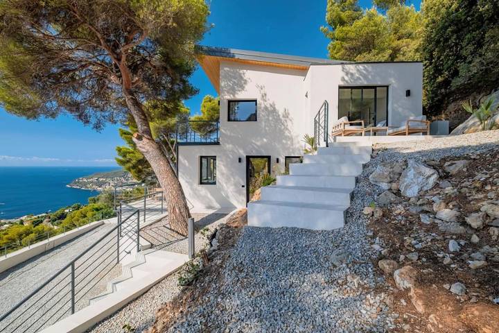 Villa pour 8 personnes, avec jardin et piscine ainsi que sauna et jacuzzi dans Cap Ferrat - 4
