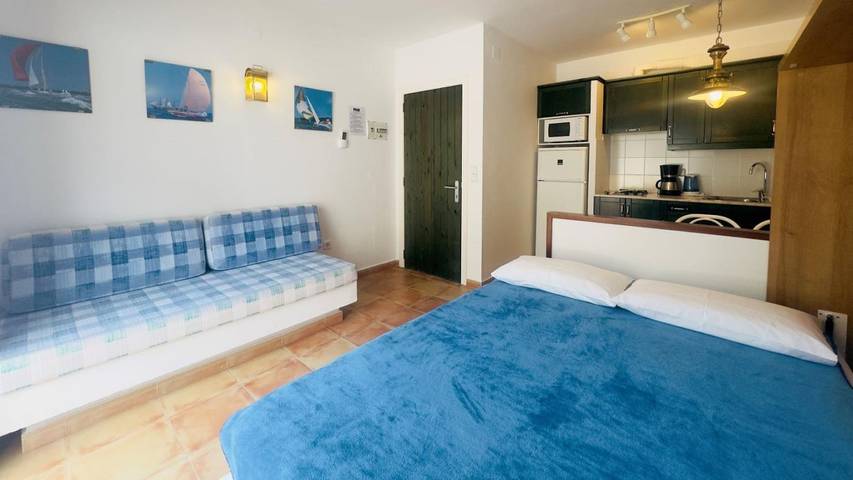 Studio für 2 Personen, mit Terrasse in Roses - 4