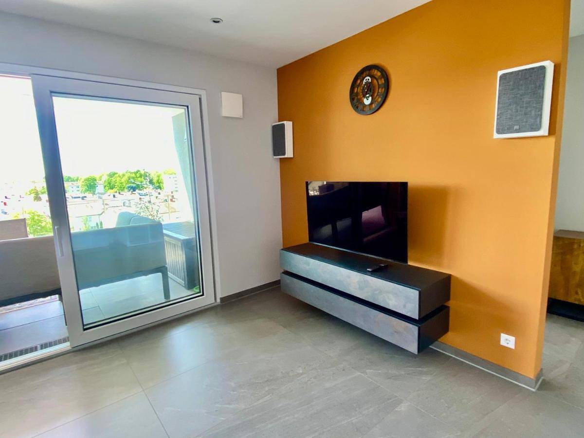 Ganze Wohnung, Penthouse Apartment mit Alpenblick in Friedrichshafen, Region Bodensee-Oberschwaben
