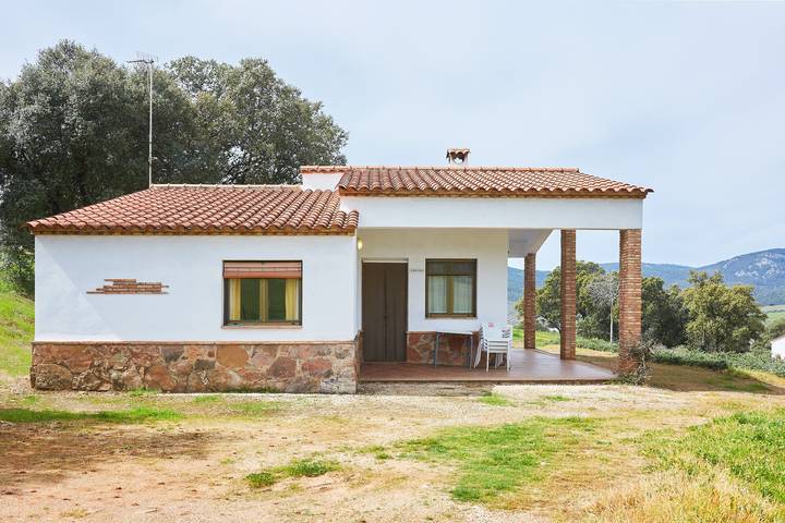 Casa rural para 6 personas, con Jardín en Sierra Morena
