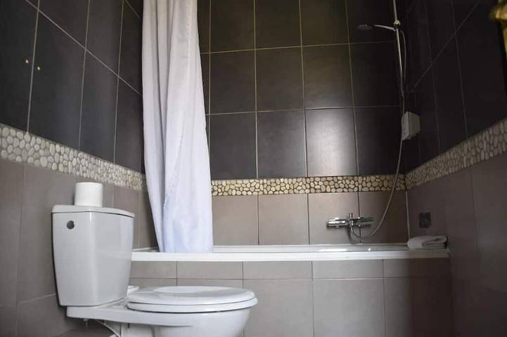 Hôtel pour 2 personnes, avec jardin dans Plage de l'Esplanade - 4