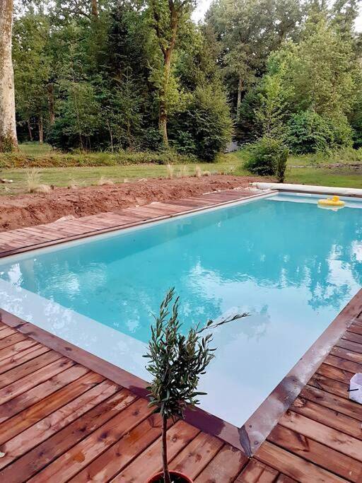 Location de vacances pour 16 personnes, avec piscine et jardin à Saint-Mathieu - 2