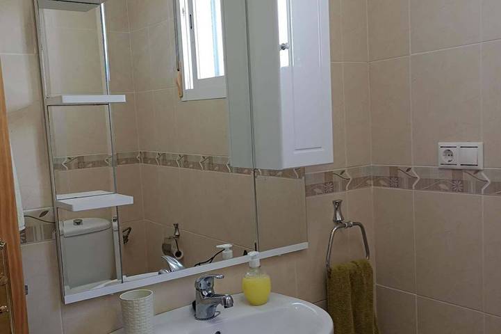 Gîte pour 5 personnes, avec balcon et piscine à Gualchos - 4