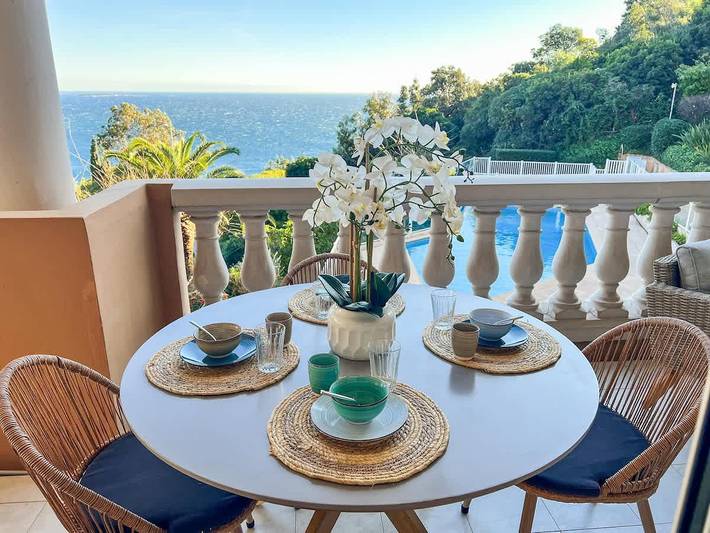 Ferienwohnung für 2 Personen, mit Pool und Balkon/Terrasse in Théoule-sur-Mer - 3
