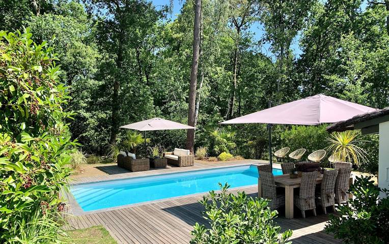 Chambre d’hôte pour 2 personnes, avec jardin et piscine