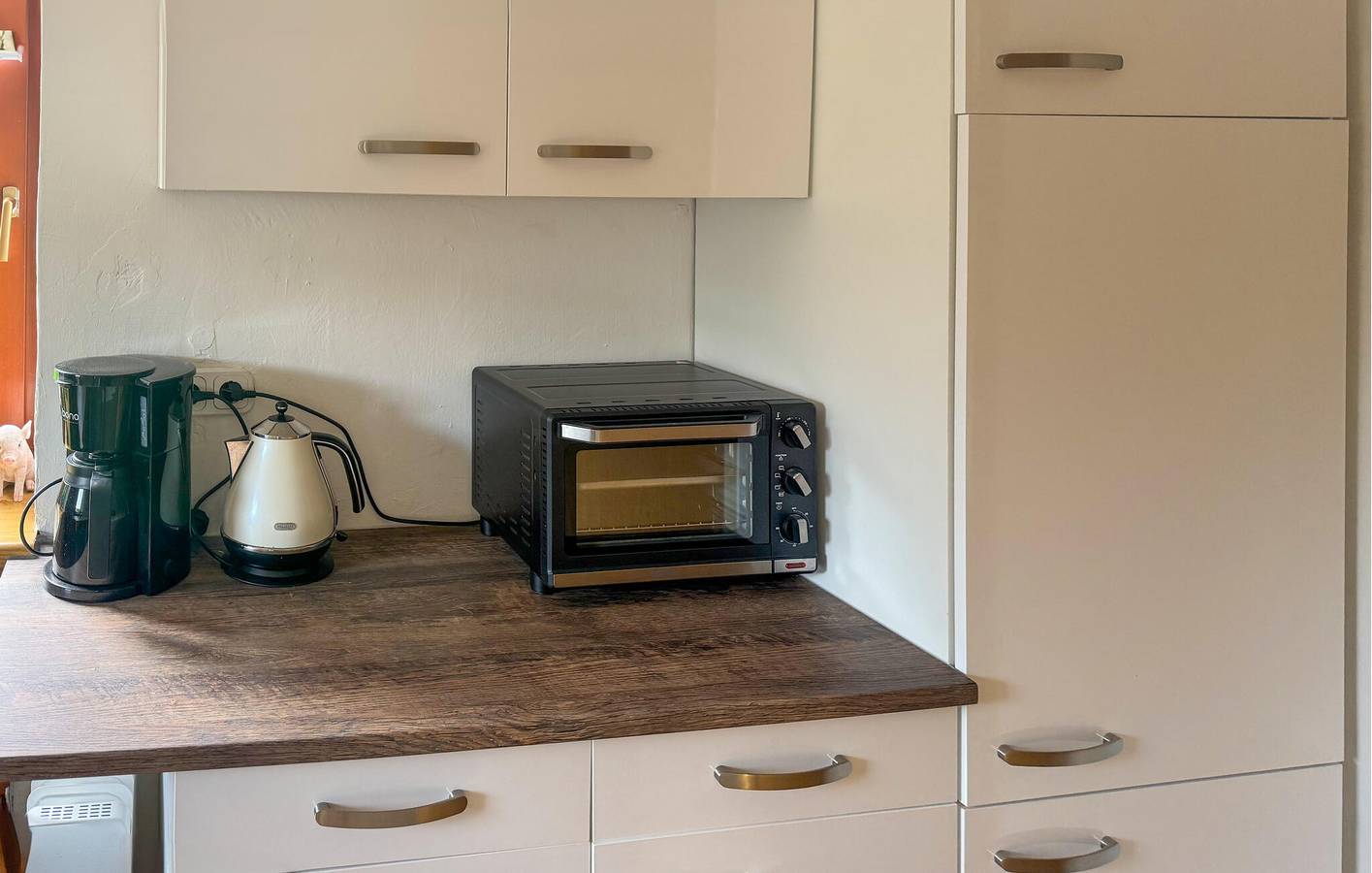 Ganze Ferienwohnung, Gemütliche Ferienwohnung mit Garten, Küche und Parkplatz in der Nähe der Drau in Kreuzeckgruppe, Bezirk Spittal an der Drau