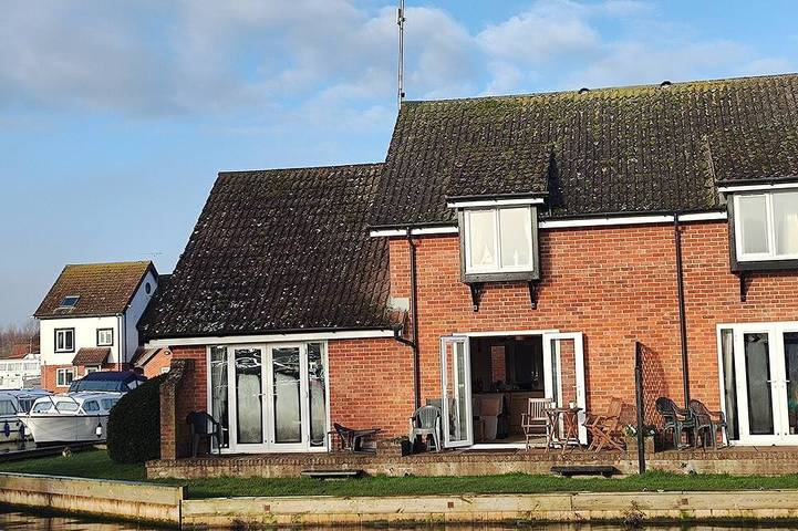 Cottage for 4 people, with terrace and garden in Wroxham
