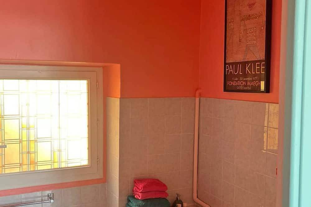 Hel leilighet, 26. A colorful apartment with a beautiful sea view and a balcony in Villefranche-sur-Mer, Middelhavskysten (Frankrike)