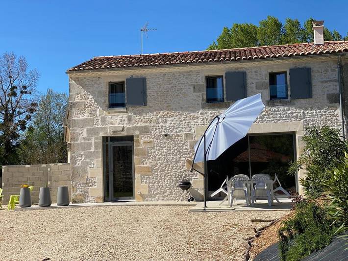 Location de vacances pour 5 personnes, avec jardin à Corme-Écluse - 4