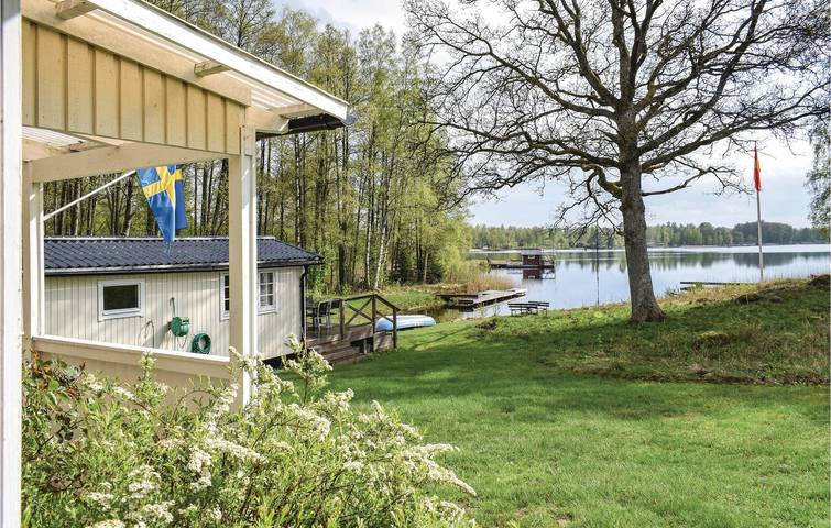 Hus för 6 Personer med terass in Bolmen