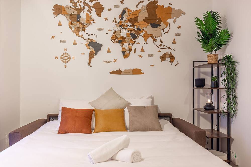 Entire apartment, L'Explorateur by Plaza - near Disneyland Paris in Chessy, Seine-et-Marne